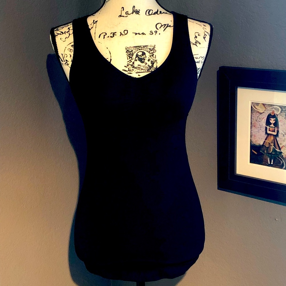 Shaping black tank
